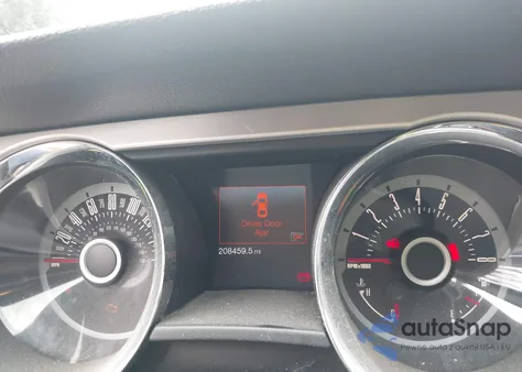 2013 Ford Mustang z USA, uszkodzony, nr VIN 1ZVBP8AM0D5204730